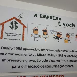 AAA <br> AUTOEMPREGO INDUSTRIAL <br> A empresa é você!